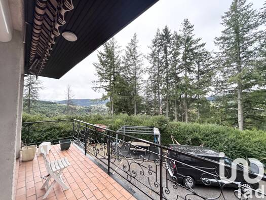 Maison à vendre 285 000 € 5 pièces 4 chambres 140 m² 1 910 m² de terrain Dunières 43220