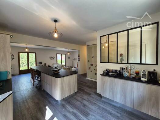 Maison à vendre 279 000 € 6 pièces 5 chambres 170 m² Mont-près-Chambord 41250