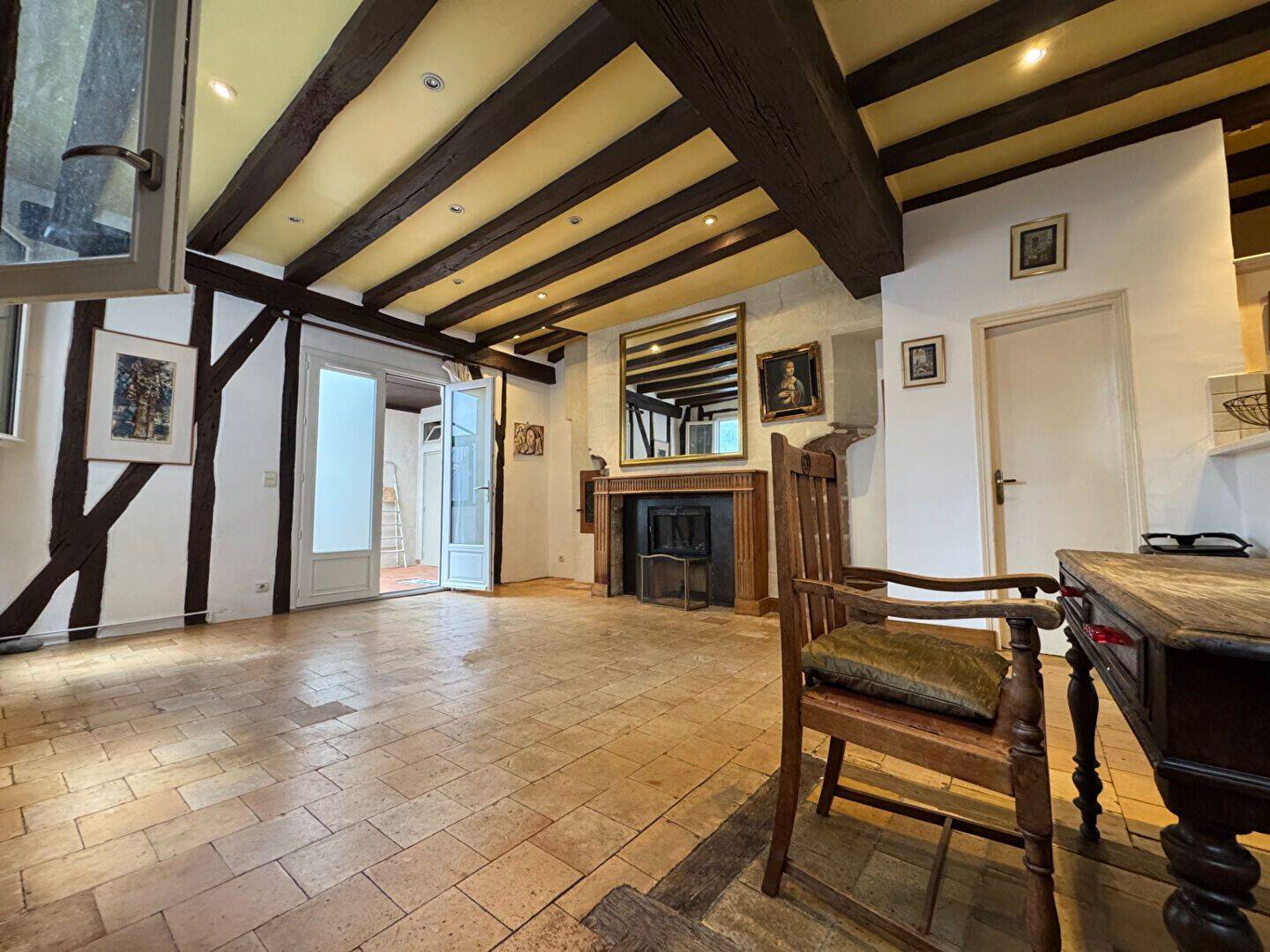 Appartement 4 pièces 102 m² · à Tours · 102,3 m² · 1 100 €/mois