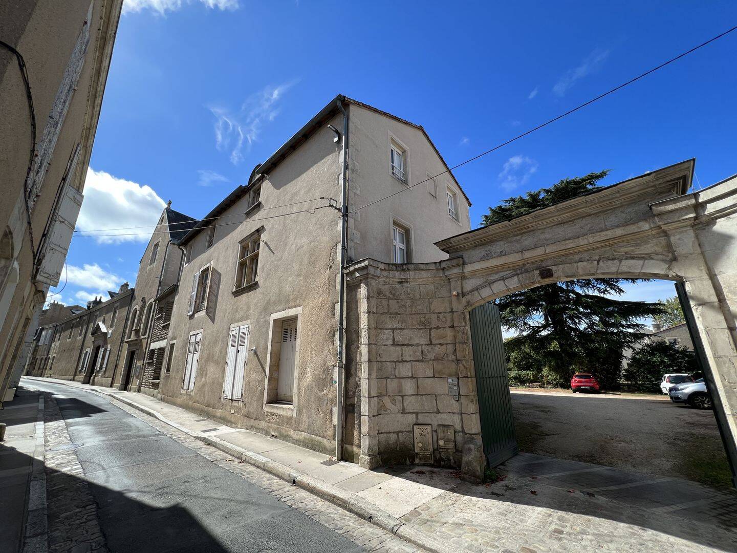 Appartement 3 pièces 80 m² · à Poitiers · 80 m² · 746 €
