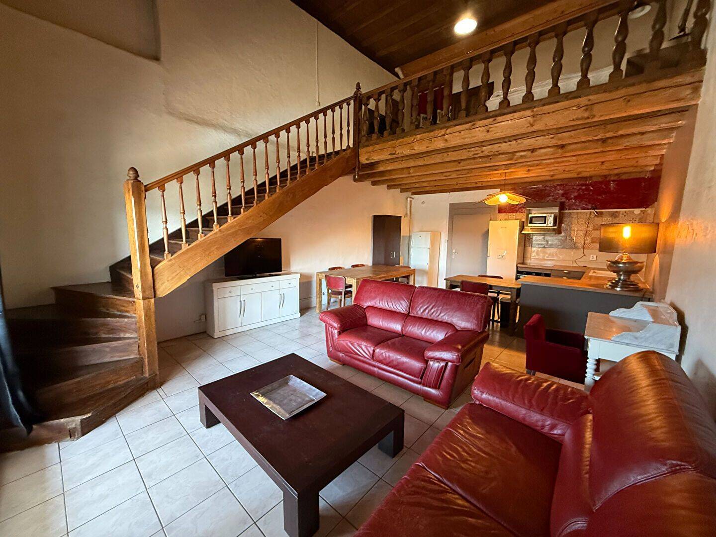 Appartement 2 pièces 61 m² · à Vétraz-Monthoux · 60,6 m² · 1 220 €