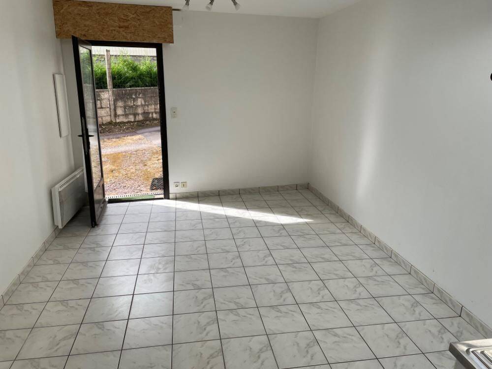 Appartement 1 pièce 22 m² · à Pontivy · 22 m² · 325 €