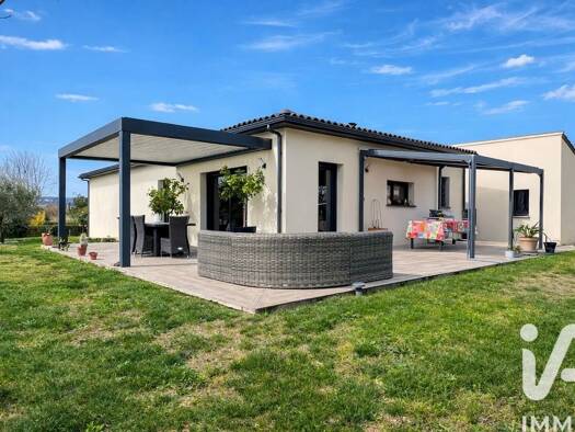 Maison de plain-pied à vendre 399 000 € 5 pièces 3 chambres 110 m² 735 m² de terrain Saint-Paulet-de-Caisson 30130