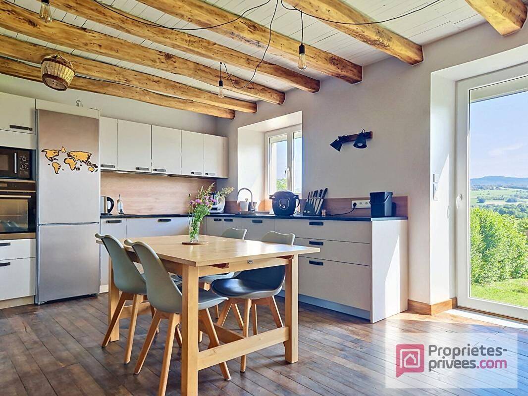 Maison 4 pièces 115 m² · à Romagnieu · 115 m² · 374 000 €