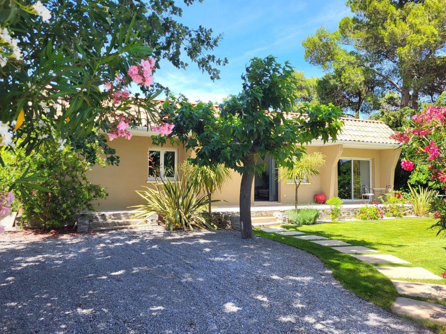 Maison 4 pièces 100 m² · à Portiragnes · 100 m² · 415 000 €