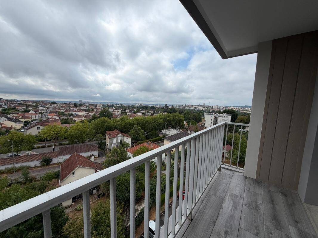 Appartement 3 pièces 67 m² · à Limoges · 67 m² · 630 €