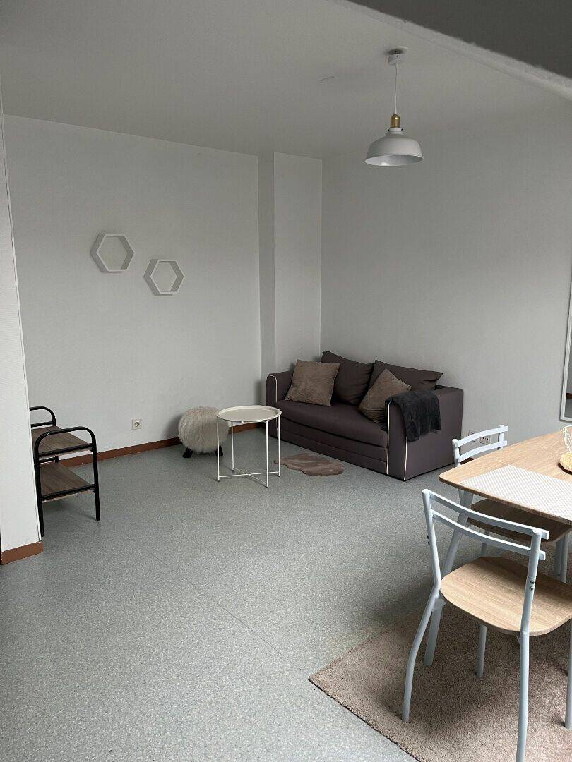 Appartement 1 pièce 23 m² · à Buxerolles · 23 m² · 390 €