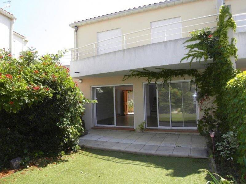 Maison 4 pièces 99 m² · à Marseille 12ème Arrondissement · 98,8 m² · 2 280 €/mois