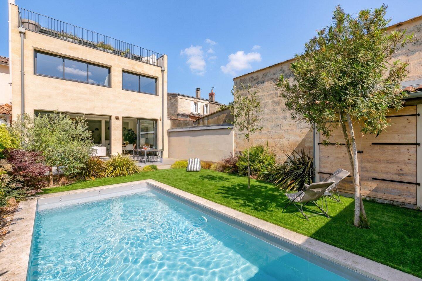 Maison 7 pièces 300 m² · à Bordeaux · 300 m² · 1 890 000 €