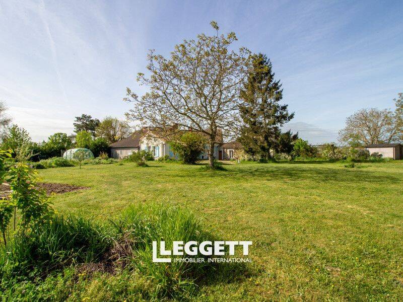 Maison 4 pièces 130 m² · à Antogny-le-Tillac · 130 m² · 267 500 €