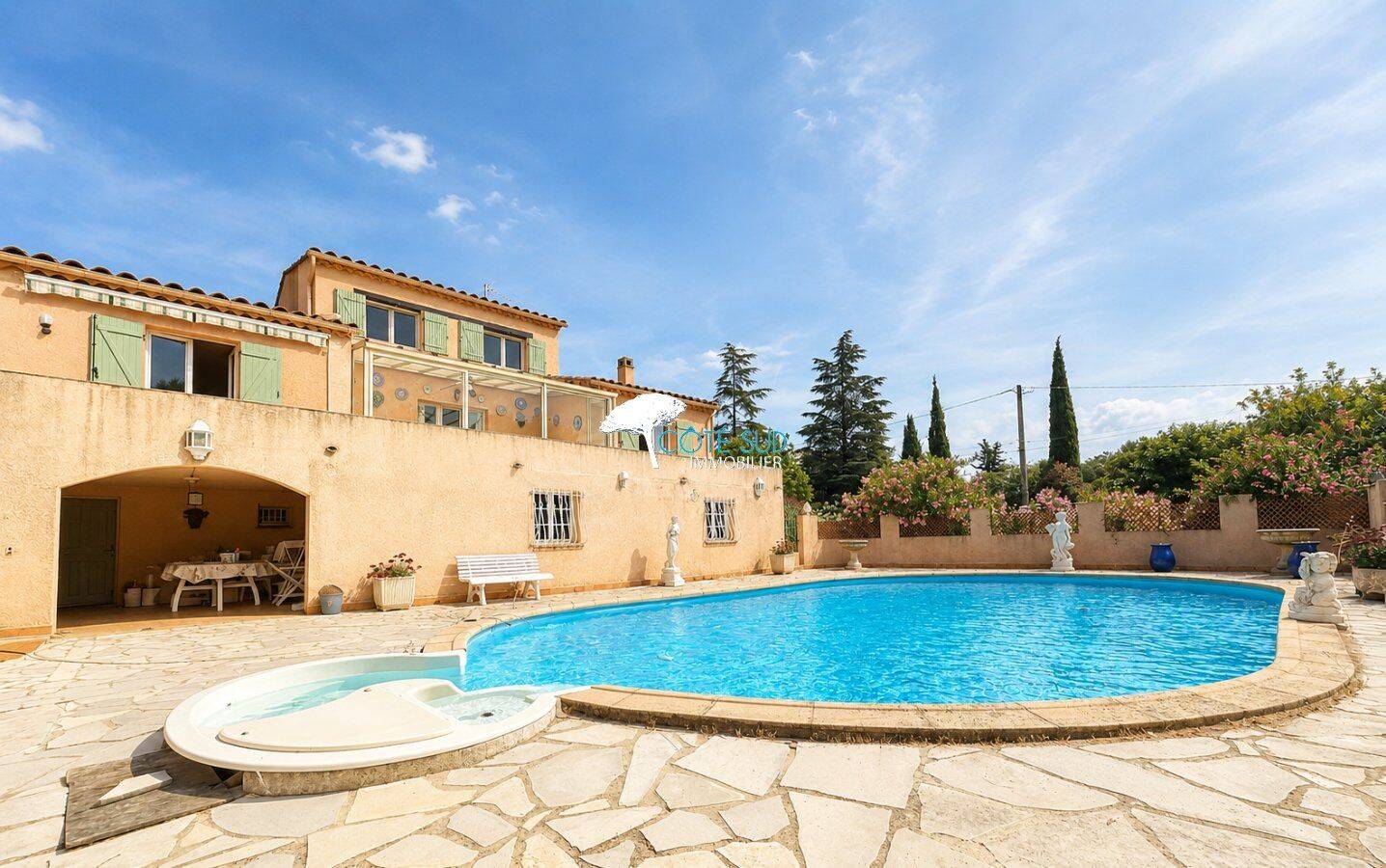 Maison 6 pièces 179 m² · à Lorgues · 179 m² · 519 000 €