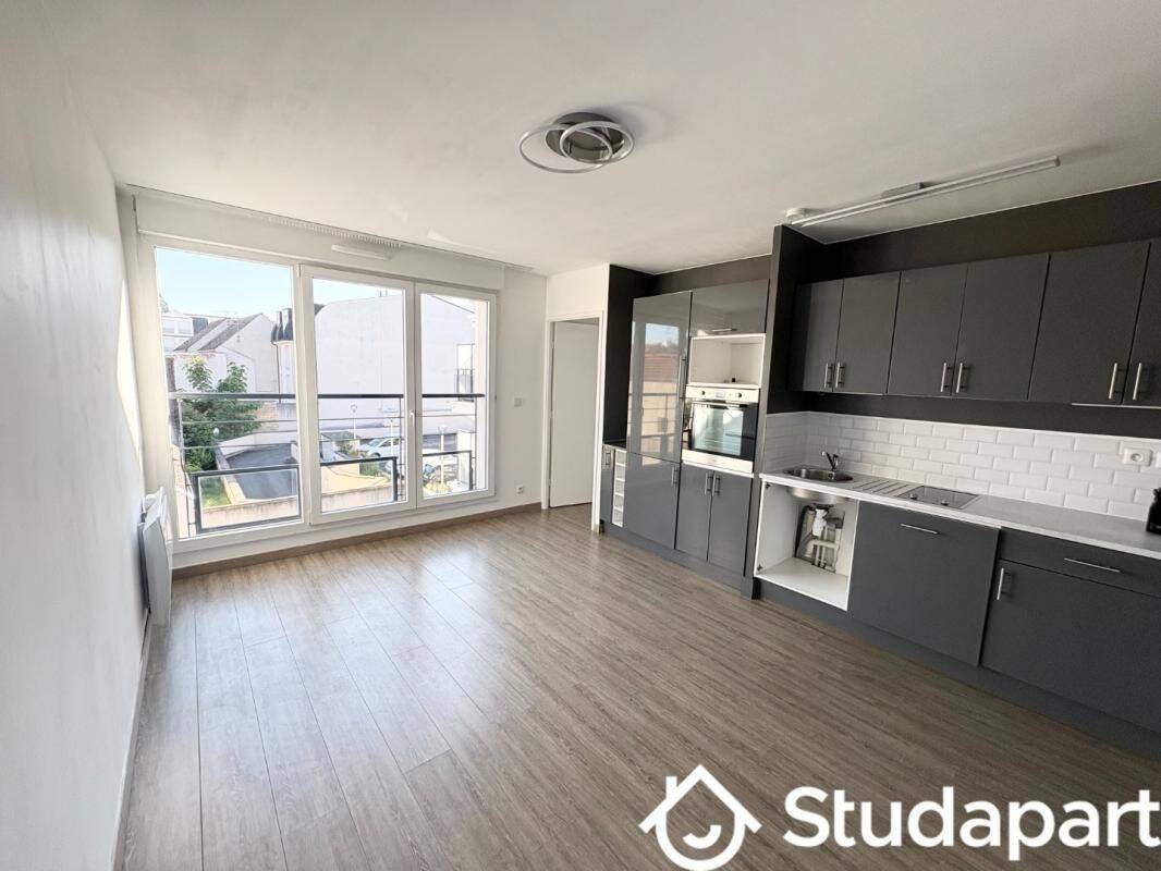 Appartement 2 pièces 38 m² · à Le Plessis-Bouchard · 38 m² · 1 050 €