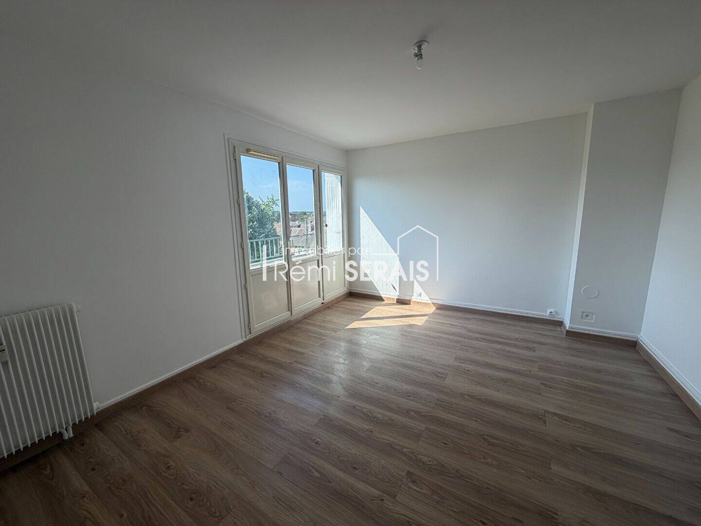 Appartement 2 pièces 49 m² · à Falaise · 49 m² · 590 €