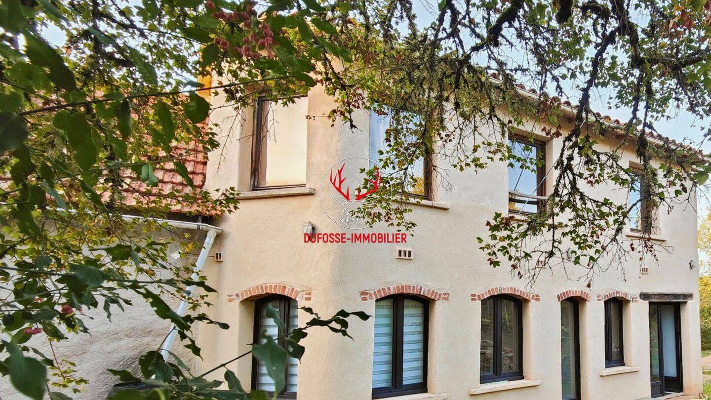 Maison 6 pièces 132 m² · à Lalbenque · 132 m² · 255 000 €