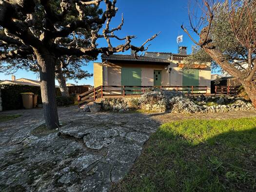 Maison à vendre 280 000 € 4 pièces 3 chambres 97 m² 500 m² de terrain Dr Ayme Cavaillon 84300