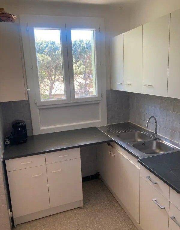 Appartement 3 pièces 70 m² · à Avignon · 70 m² · 720 €