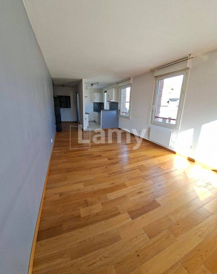 Appartement 2 pièces 49 m² · à Margny-lès-Compiègne · 48,8 m² · 700 €/mois