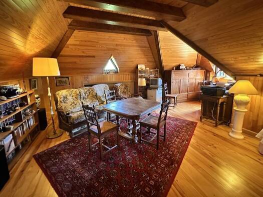 Maison à vendre 199 800 € 4 pièces 2 chambres 120 m² 814 m² de terrain Neuvéglise-sur-Truyère 15260