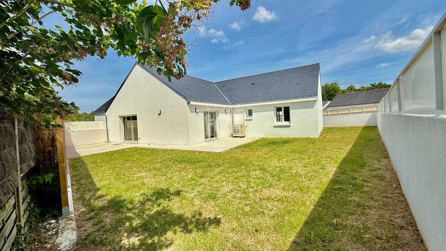 Maison 6 pièces 140 m² · à Sucé-sur-Erdre · 140 m² · 2 215 €