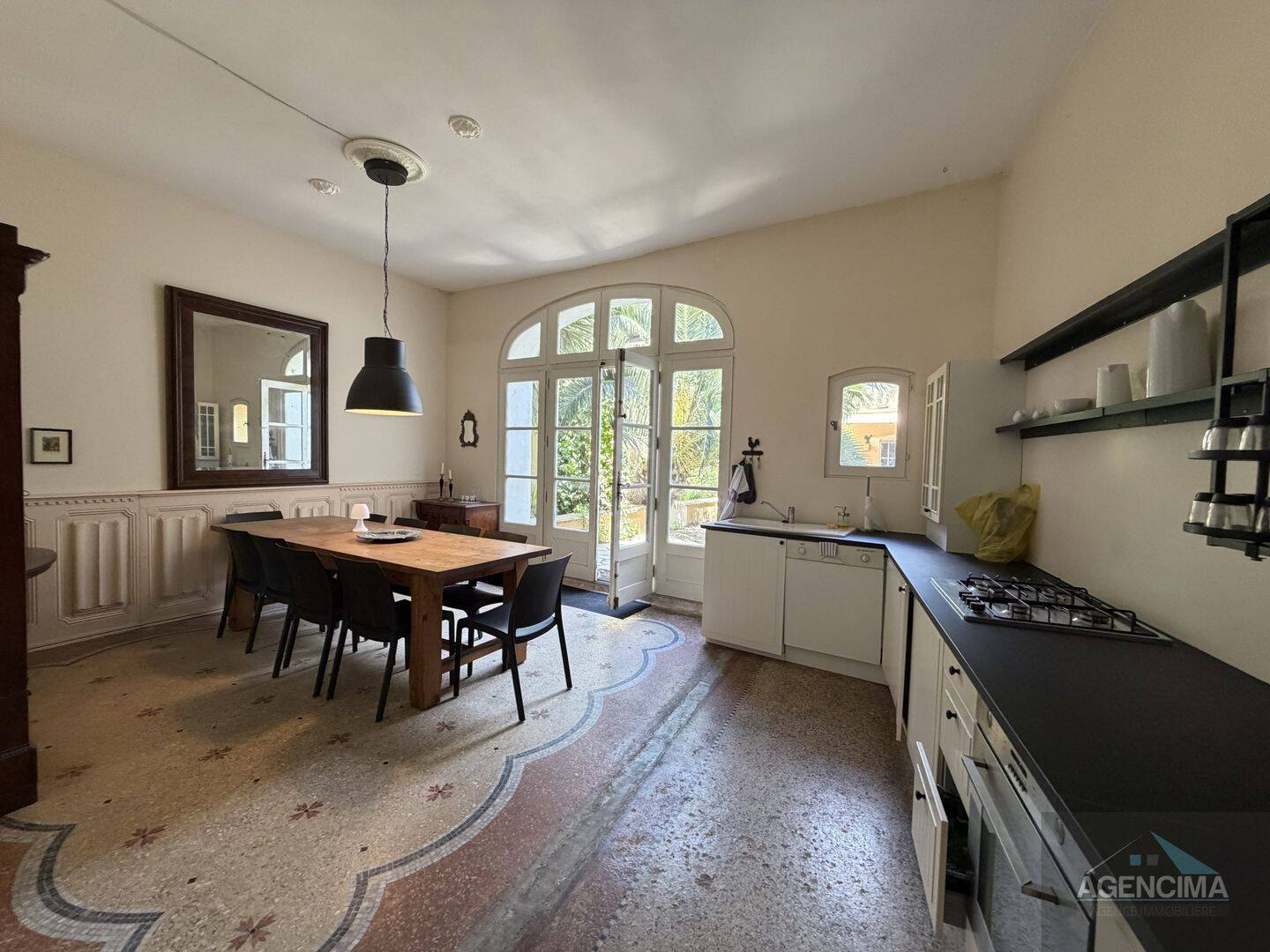 Maison 9 pièces 207 m² · à Marseillan · 207 m² · 524 500 €