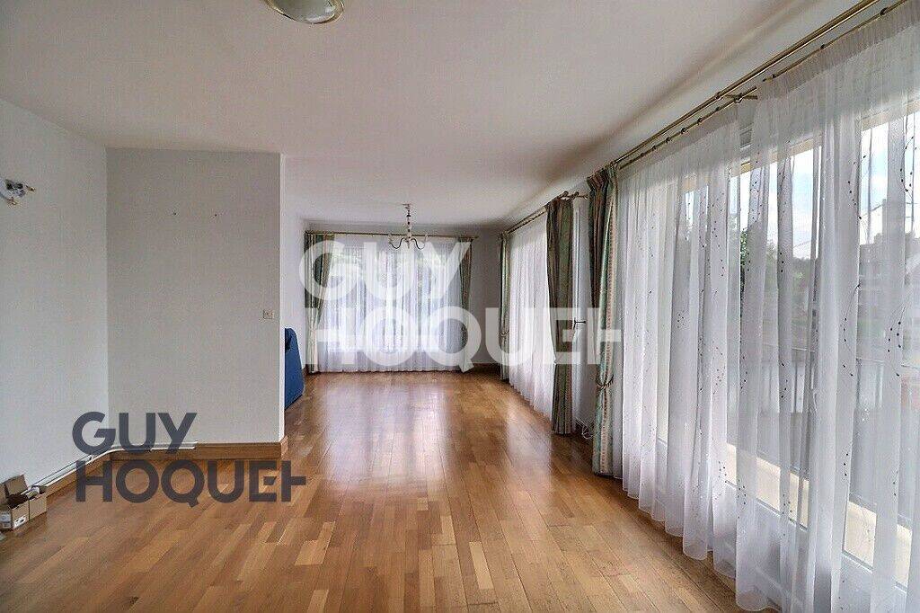 Appartement 3 pièces 80 m² · à Bernay · 80 m² · 874 €