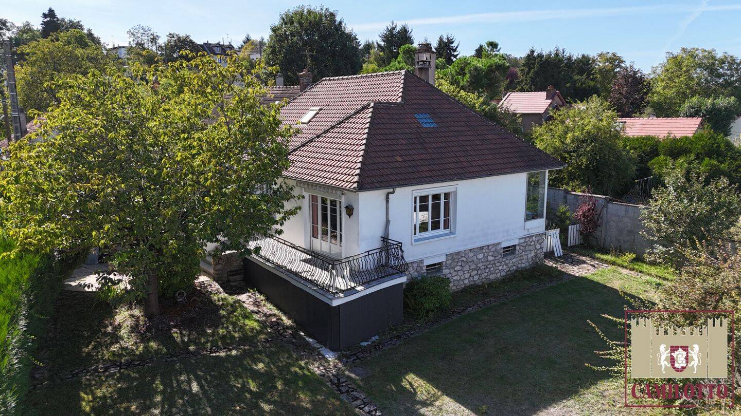 Maison 5 pièces 123 m² · à Nogent-le-Roi · 123 m² · 253 000 €