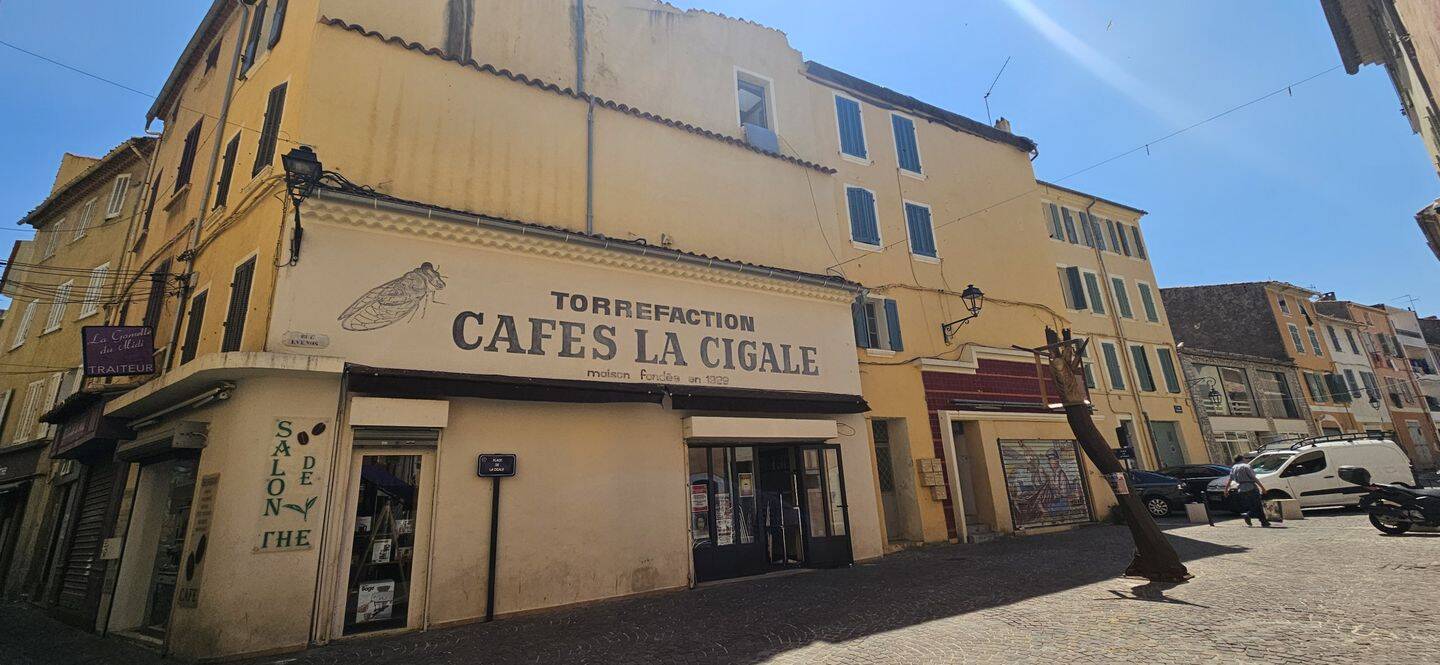 Appartement 12 pièces 226 m² · à La Seyne-sur-Mer · 226 m² · 204 000 €