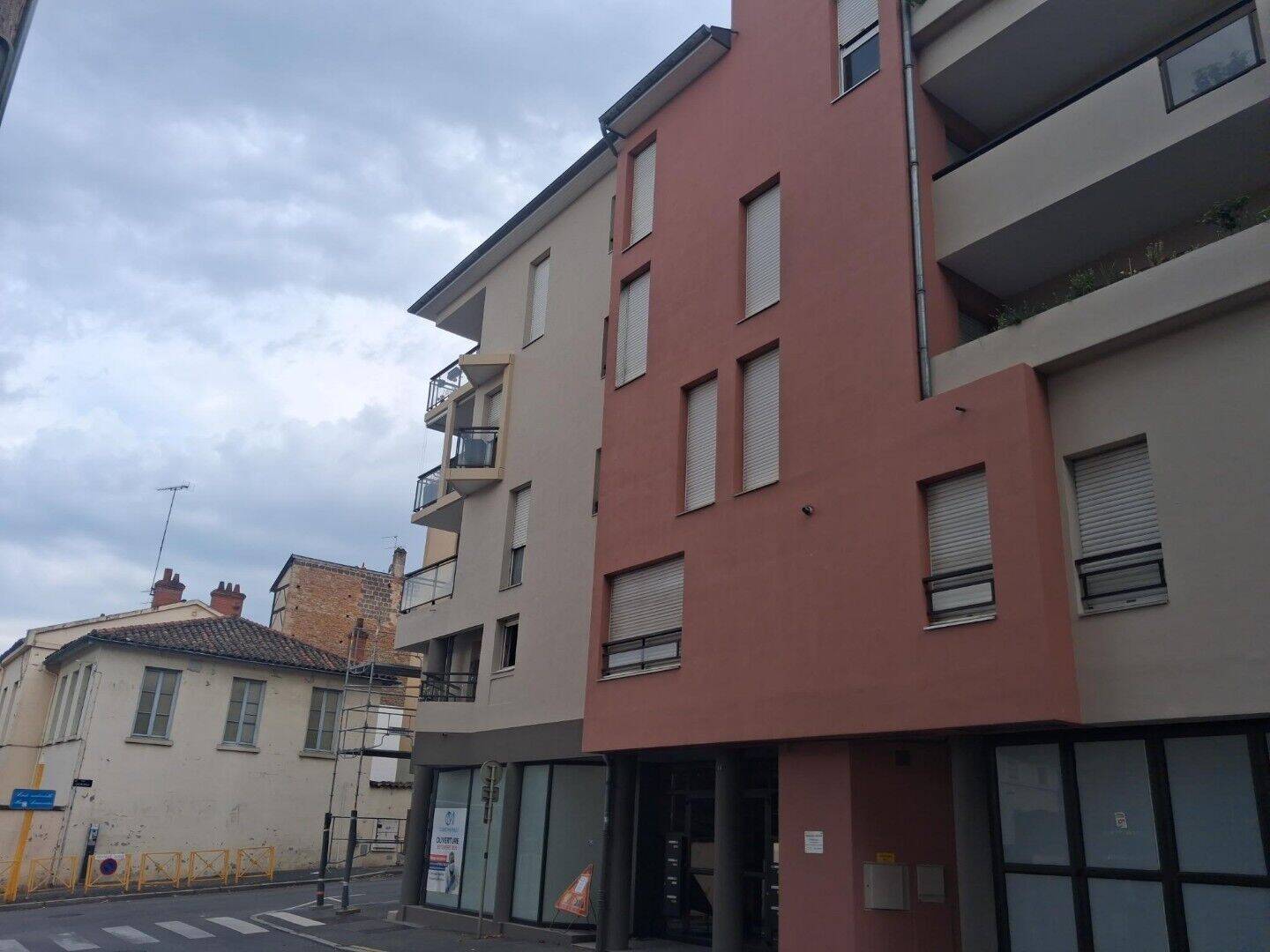 Appartement 4 pièces 98 m² · à Mâcon · 98 m² · 980 €