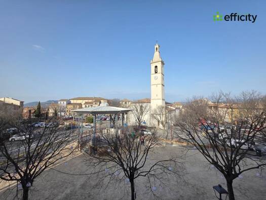 Duplex à vendre 107 000 € 3 pièces 1 chambre 68 m² Étage 2/2 Oraison 04700