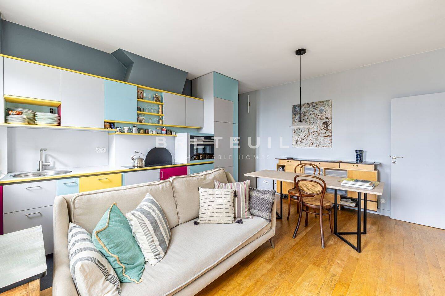 Appartement 2 pièces 44 m² · à Paris 18ème Arrondissement · 43,9 m² · 560 000 €