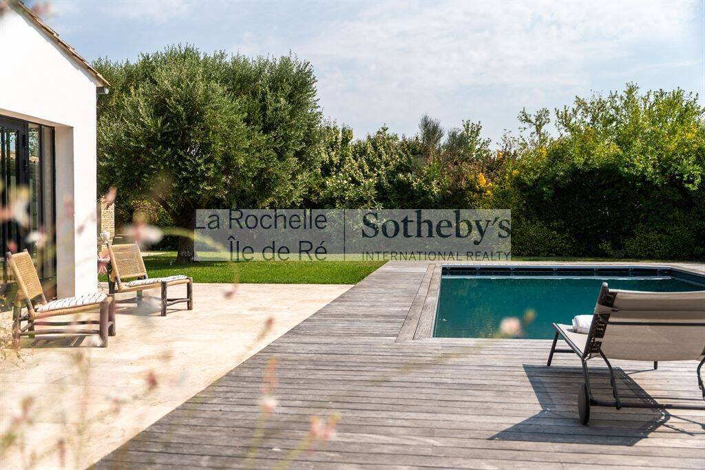 Maison 8 pièces 235 m² · à Saint-Martin-de-Ré · 235 m² · 2 795 000 €
