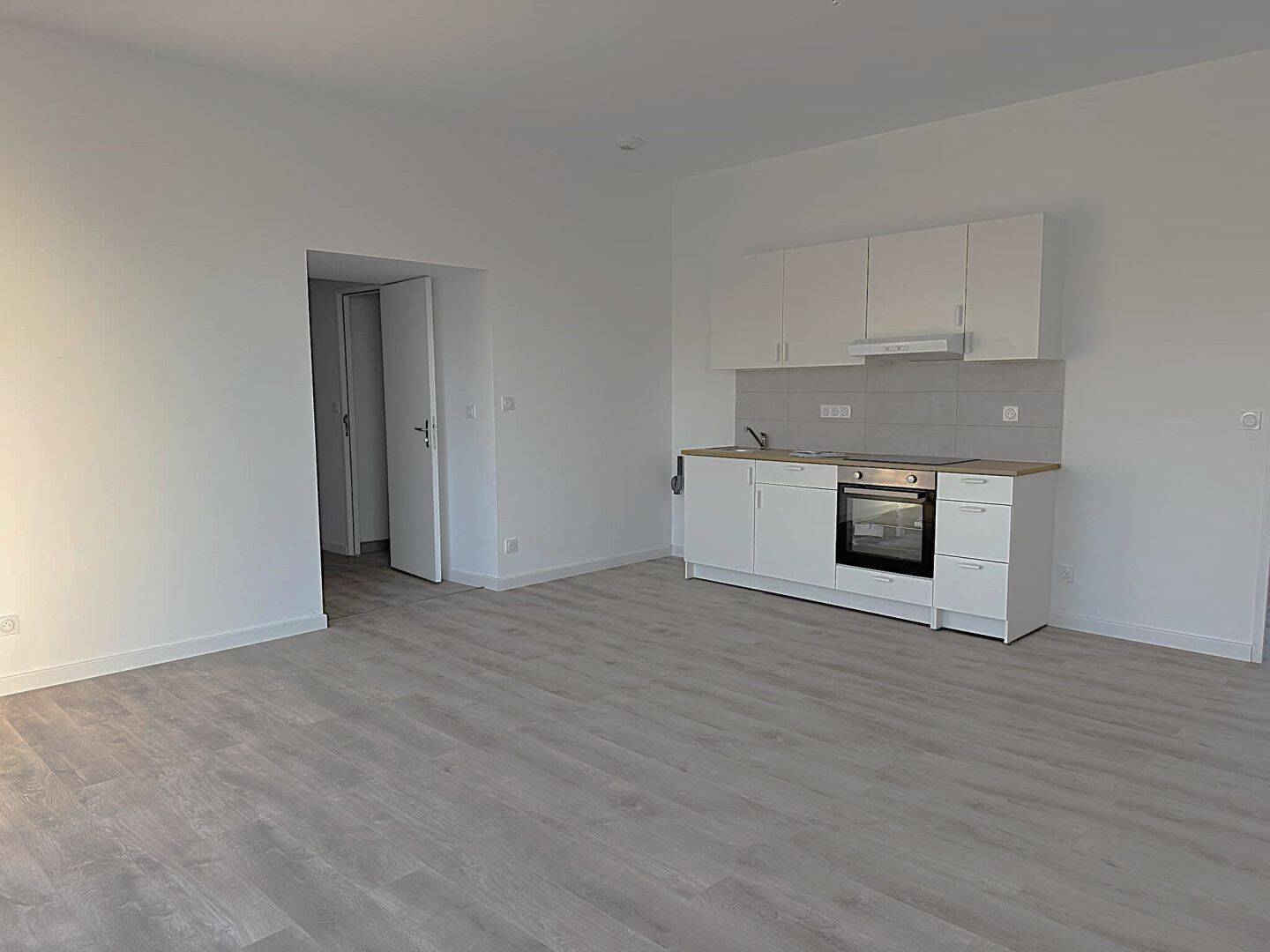 Appartement 4 pièces 72 m² · à Lesneven · 72 m² · 920 €