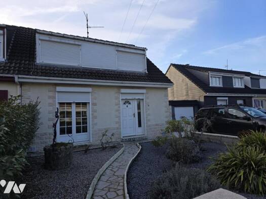 Maison à vendre 148 600 € 82 m² 261 m² de terrain Fenain 59179