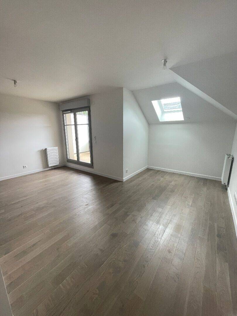 Appartement 2 pièces 42 m² · à L'Isle-Adam · 42 m² · 1 055 €