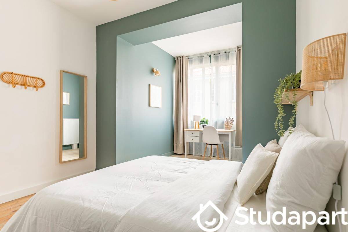 1 pièce 19 m² · à Bordeaux · 19 m² · 732 €