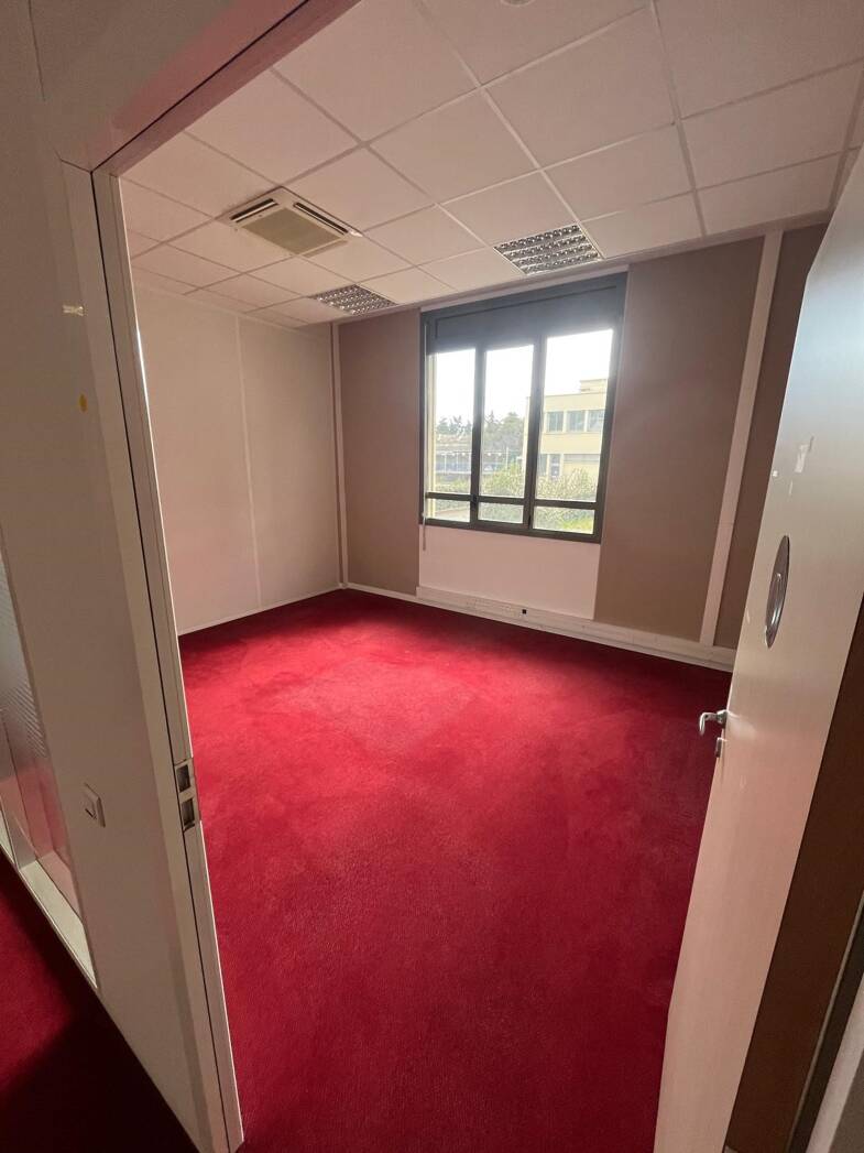 Appartement à louer 200 € 1 pièce 8 chambres 25 m² 1 étages Gares Montpellier 34000