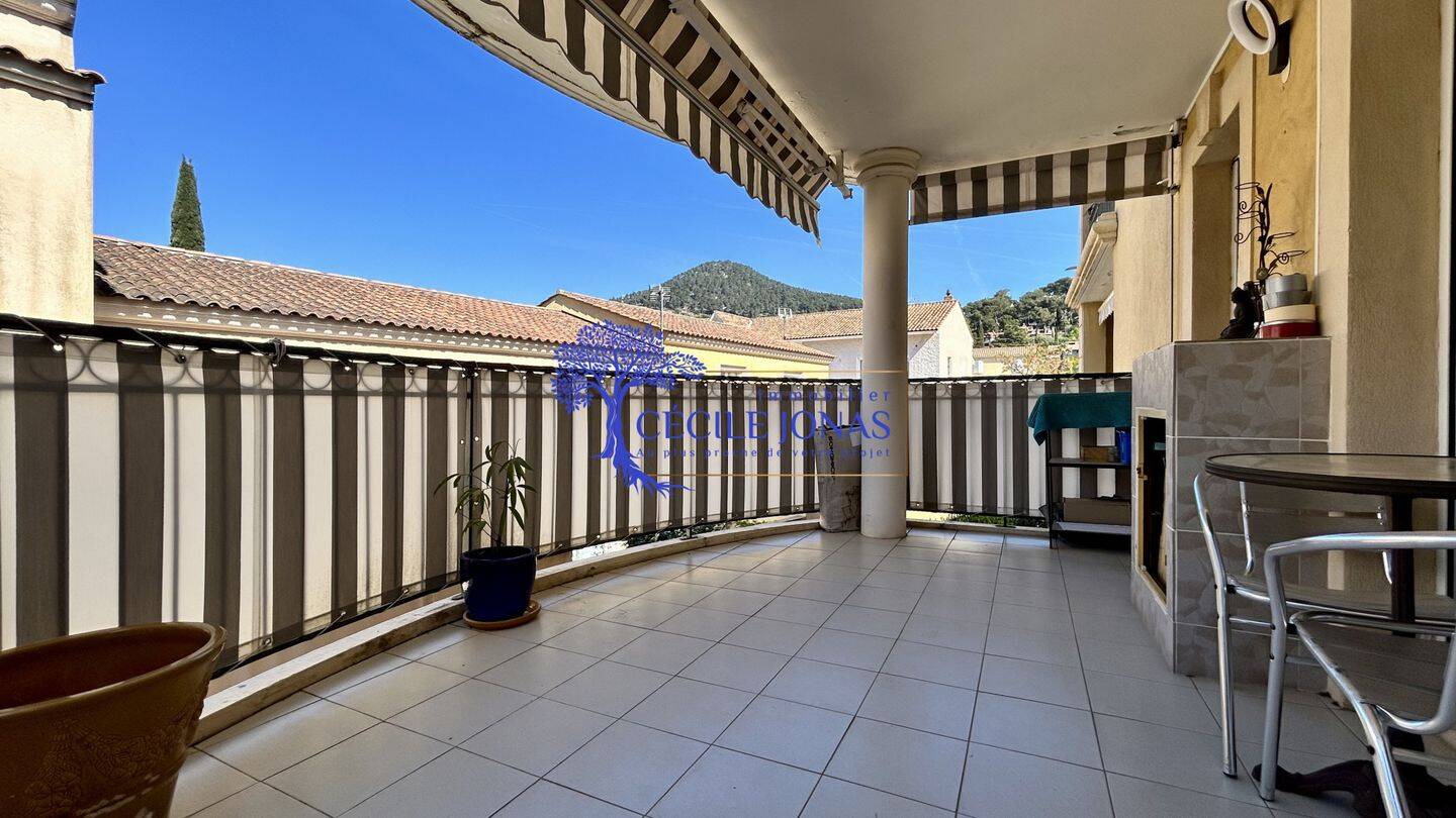 Appartement 3 pièces 85 m² · à Carqueiranne · 85,4 m² · 468 000 €