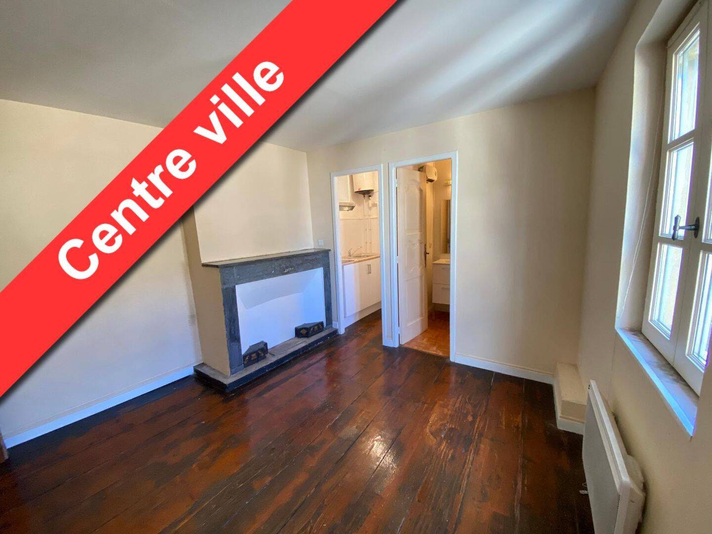 Appartement 1 pièce 15 m² · à Nîmes · 15 m² · 350 €