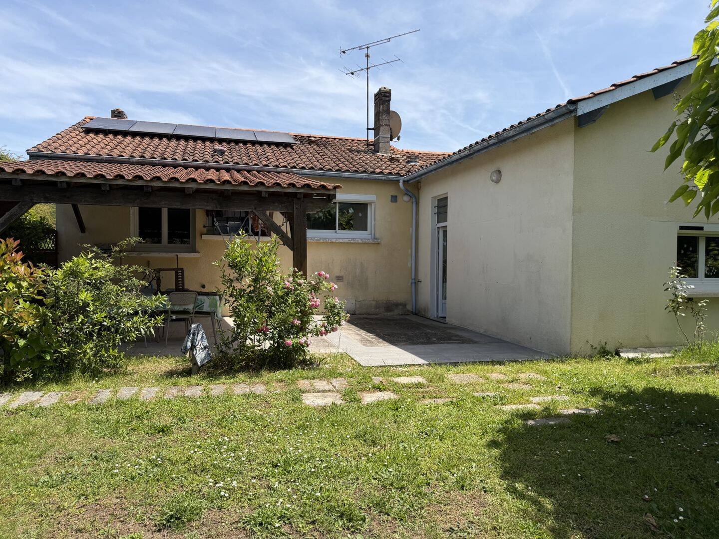 Maison 4 pièces 95 m² · à La Roche-Chalais · 95 m² · 186 000 €