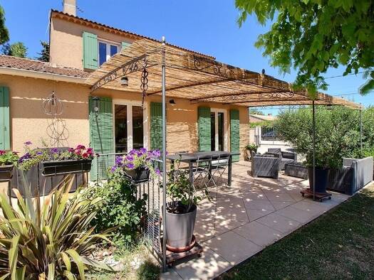 Maison à vendre 399 900 € 5 pièces 3 chambres 151 m² 1 400 m² de terrain Mazan 84380