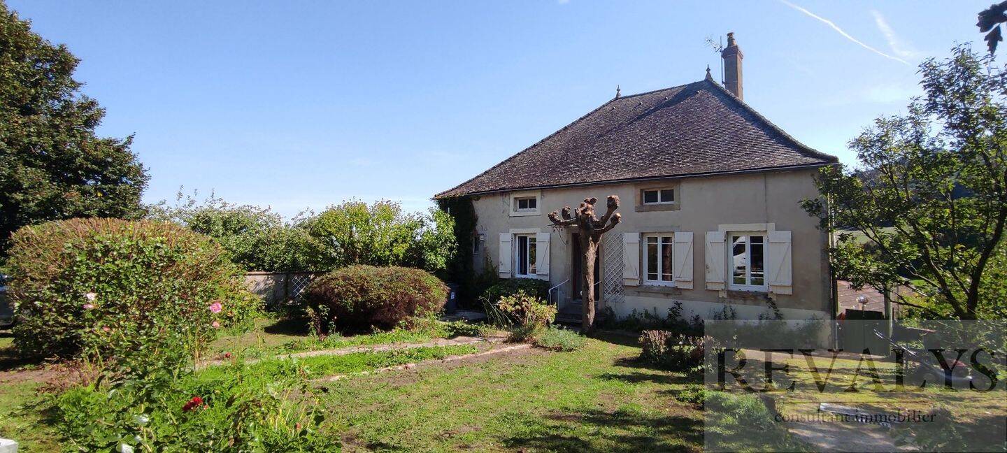 Maison 8 pièces 220 m² · à Autun · 220 m² · 189 000 €