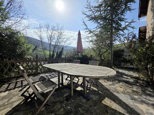 Maison de ville à vendre 349 000 € 4 pièces 2 chambres 114 m² 5 080 m² de terrain Courzieu 69690