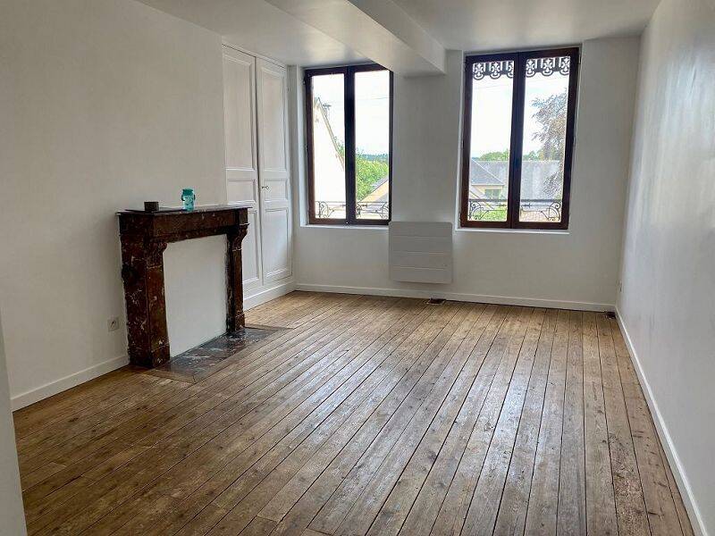 Appartement 3 pièces 66 m² · à Ivry-la-Bataille · 65,7 m² · 660 €/mois