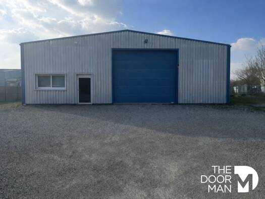 Local commercial à vendre 370 000 € 470 m² de surface de vente Chaumes-en-Retz 44680