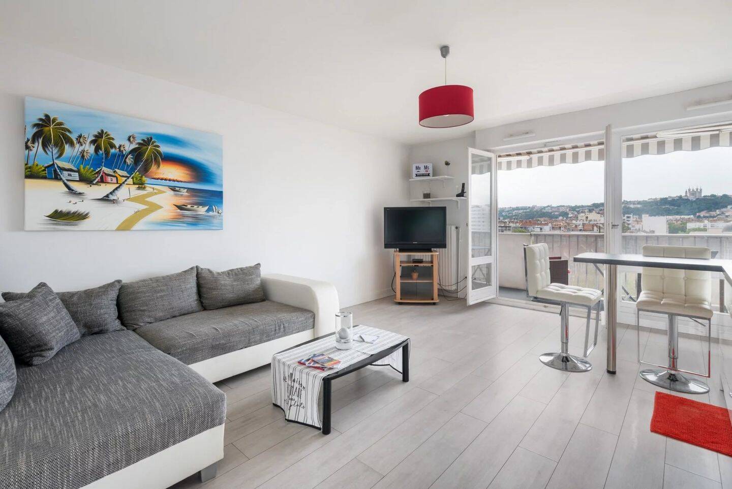Appartement 2 pièces 45 m² · à Lyon 6ème Arrondissement · 44,6 m² · 1 198 €/mois