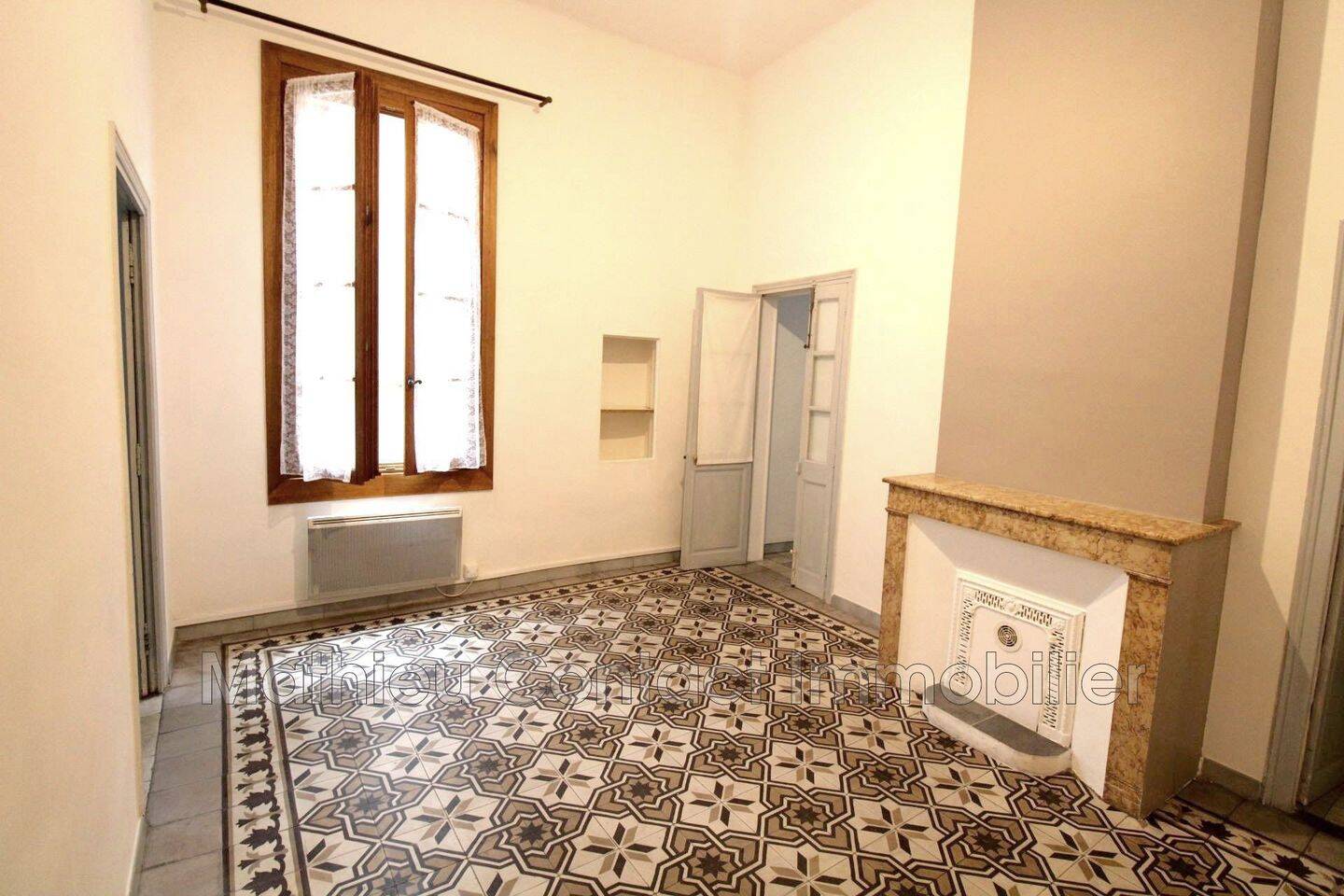 Appartement 3 pièces 53 m² · à Nîmes · 53 m² · 605 €