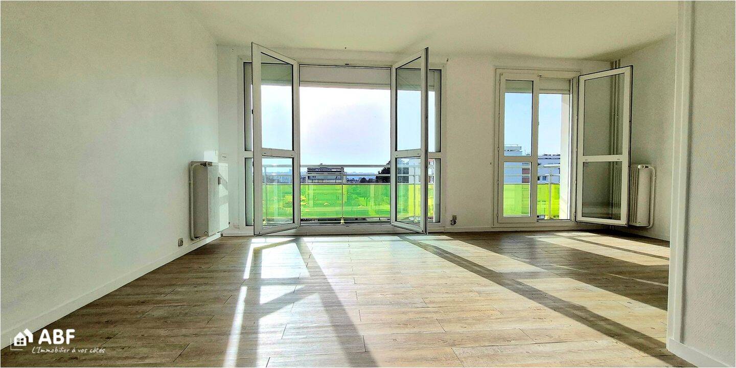 Appartement 3 pièces 74 m² · à Dieppe · 73,6 m² · 129 000 €