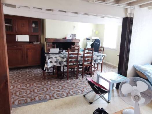 Maison à vendre 61 000 € 2 pièces 1 chambre 64 m² 167 m² de terrain Davenescourt 80500