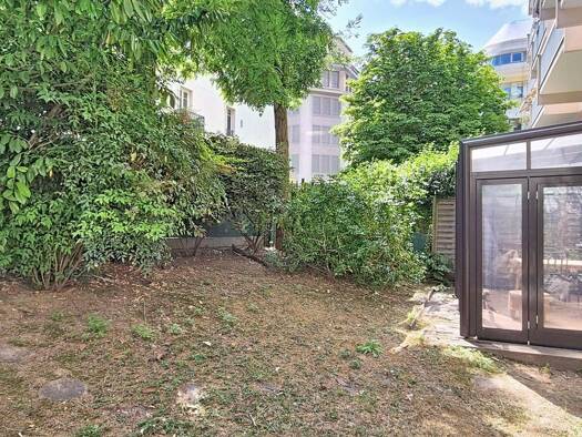 Appartement à louer 2 600 € 3 pièces 2 chambres 83 m² RDC/10 Plaine Paris 20ème arrondissement 75020