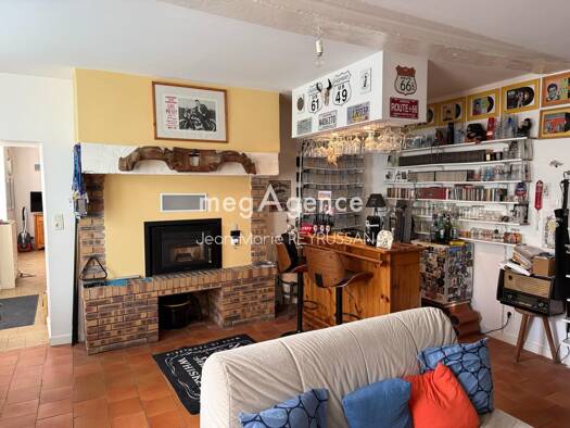 Maison à vendre 138 000 € 4 pièces 2 chambres 118 m² 630 m² de terrain Neuvillette-en-Charnie 72140